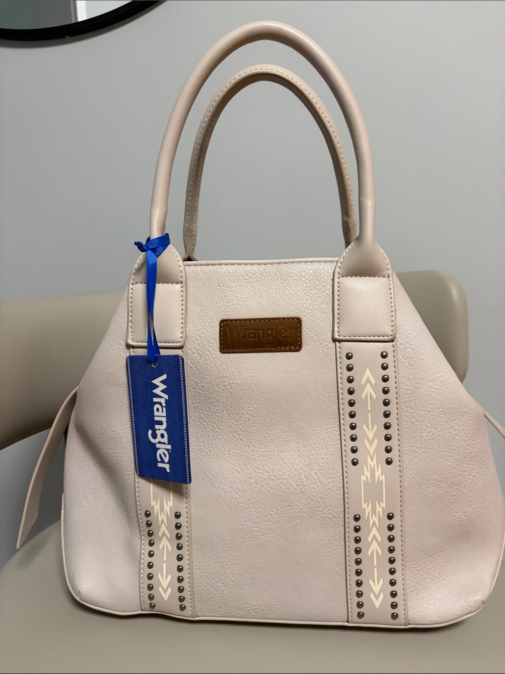 NWT Wrangler Beige Aztec Carry-All Expandable Tote Crossbody Bag WG199